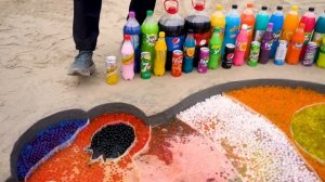 Как сделать радужную мышь с Coca Cola и Pepsi, Fanta и Mentos и другими газированными напитками