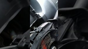 Снятие улитки (рулевого шлейфа) на ford fiesta (fusion) 2006-2007