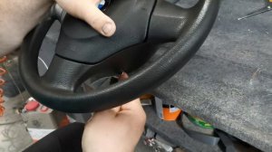 Снятие подушки Airbag BMW 116i и некоторые другие модели.