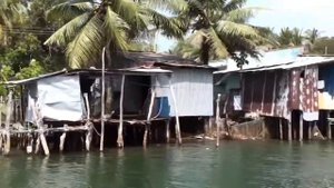 Вьетнам.Жизнь у реки.