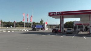 Едем в Старый Оскол и 100-ый бензин на заправке Лукойл (Россия, сентябрь 2018)!