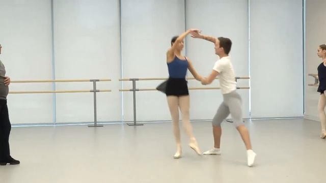 Lazaro Carreño - Pas de deux - Open Class смотреть онлайн