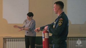 Сотрудники МЧС России провели открытый урок в Долинской школе-интернат