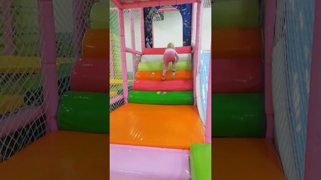 Развлекательный комплекс "Мадагаскар" в Челябинске смотреть онлайн