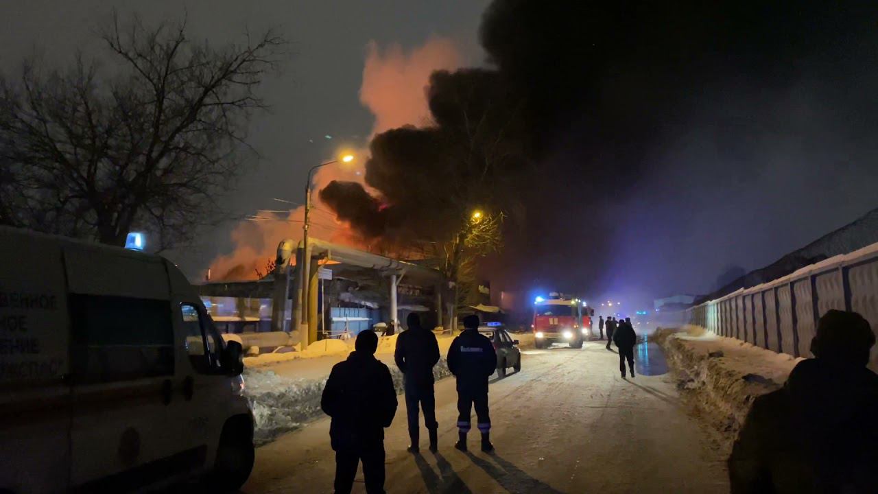 Пожар в Химках на ул. Заводская 7.01.22 смотреть онлайн