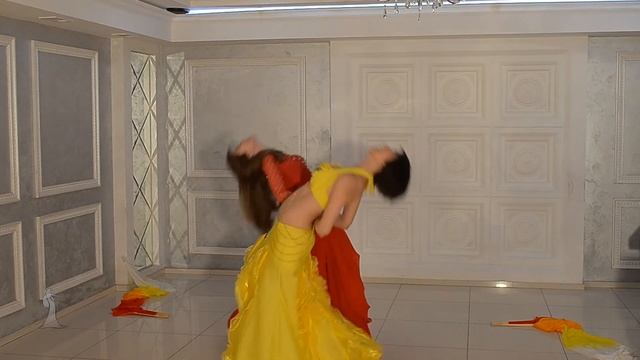 Восточный танец с вейлами, СВТ "Роксолана" (Сумы), дуэт "Талисман", bellydance with veils