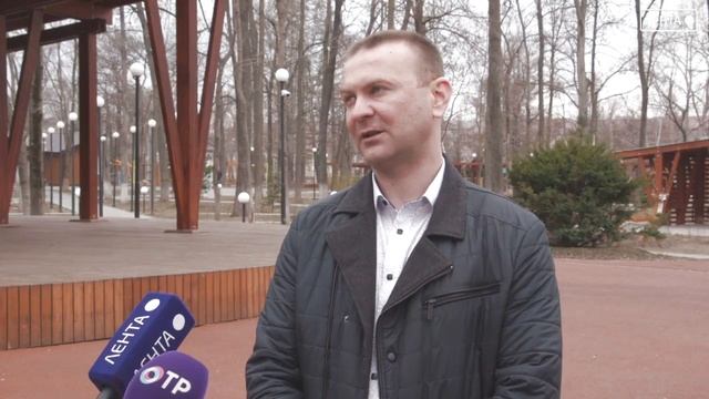 Стоп клещ! В Артёме проводится весенняя обработка против клещей.