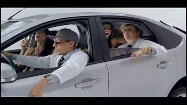 Nissan Tiida 2011: Comercial Proibido - Rappers Ford Focus смотреть онлайн