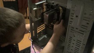 МЕНЯЕМ КОРПУС КОМПЬЮТЕРА