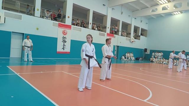 Сибирская летняя школа  Шинкиокушинкай каратэ-до 24.08.2023 года. Бои на 1 дан Полины Полиной.
