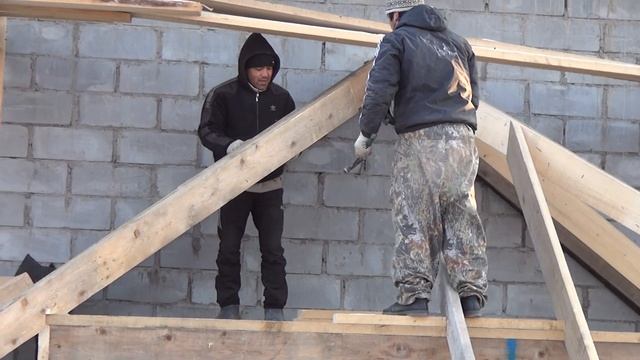 Делаем Крышу над пристройкой смотреть онлайн