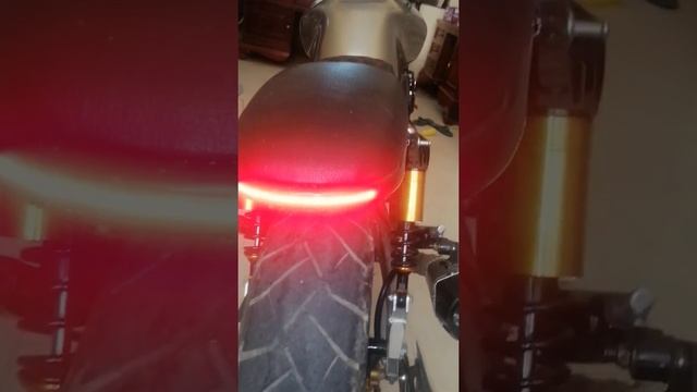 Honda CB 400 Super Four Check sound смотреть онлайн