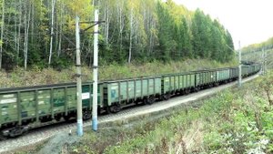 «На скорости» Электровоз 2ЭС6-435 «Синара» с грузовым поездом