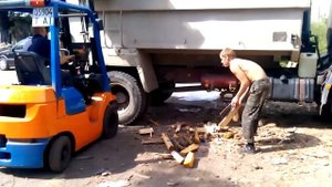 Погрузка дров,Дрова колотые, дрова доставка