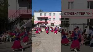 Красивый казахский танец для детей начальной школы