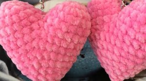 Амигуруми - вязания крючком. Плюшевое сердечко-валентинка на колечке. Брелок в подарок