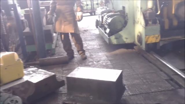 Трёхтонный молот. Ковка кольца. 3 x ton hammer - ring. смотреть онлайн