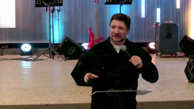 Самый главный вопрос// Олег Попов // 19.11.2023// Церковь Слово Жизни Пинск смотреть онлайн