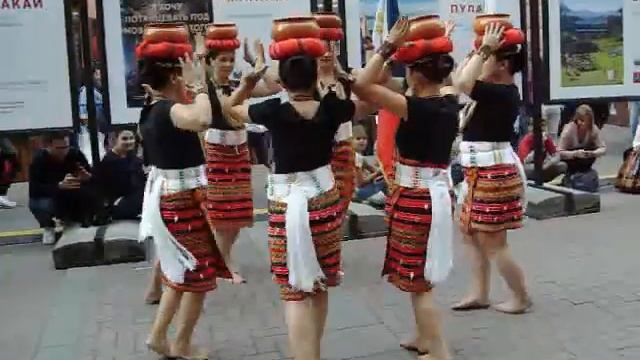 Музыка и танцы Филиппин / Music and dances of Philippines смотреть онлайн