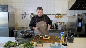 ТОП-3 блюда из кабачка. Киш Лорен, суп из кабачка и салат с маринованным кабачком и щучьей икрой. 0