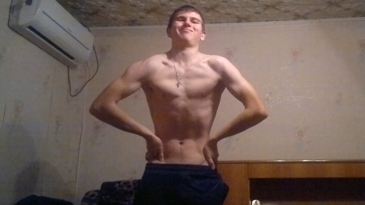 Показываю мышцы смотреть онлайн