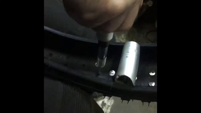 Ошиповка дюбелями эндуро колёс с проваркой смотреть онлайн