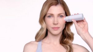 RF лифтинг кожи вокруг глаз с помощью домашнего прибора ILUMINAGE Me