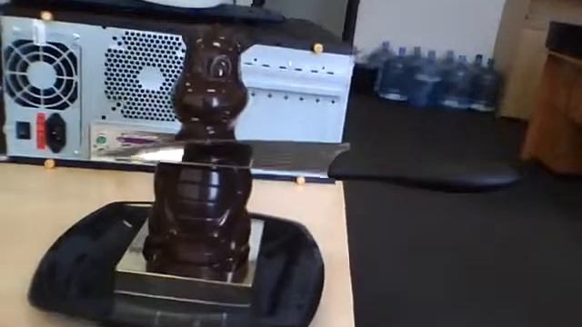 Шоколадный сувенир в КрафтМобайле смотреть онлайн