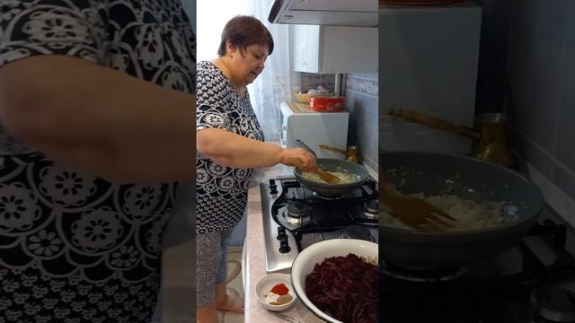 Буряковий салат на зиму.
