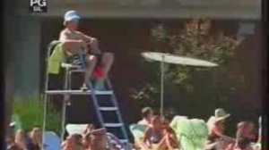 Нассал в бассейн