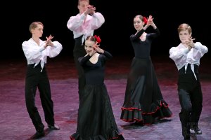 "В ритмах фламенко" Студия при Анс. Моисеева. "In the rhythms of flamenco" Studio at the Moiseev Ens