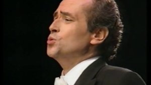 Carreras in Moscow - L´elisir d´amore (Una furtiva lacrima)