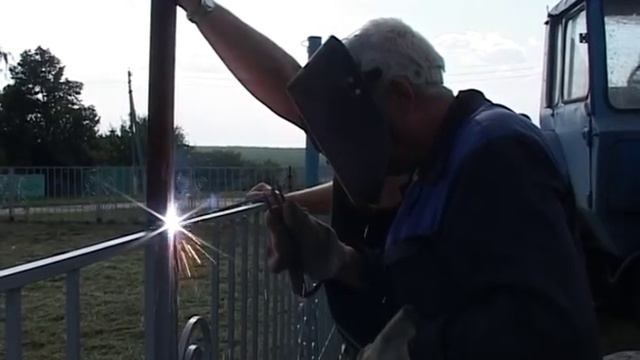 Детская площадка своими руками смотреть онлайн