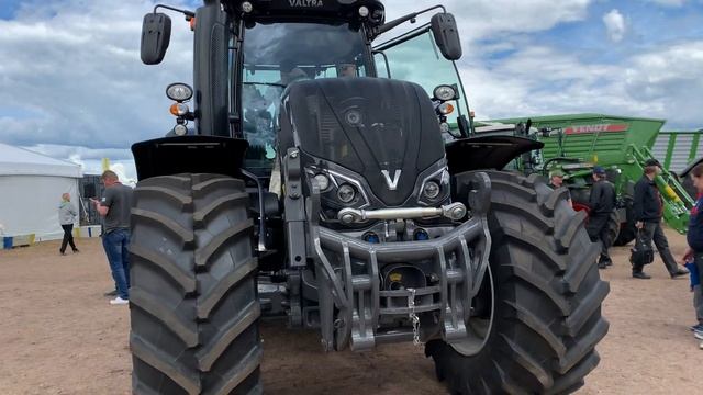 Valtra. Okra 2019. Агро выставка в Финляндии. Лучшие тракторы для ротоваторов Suokone Mericrusher.
