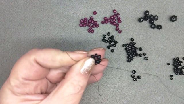 Жгут в полоску с кулоном смотреть онлайн