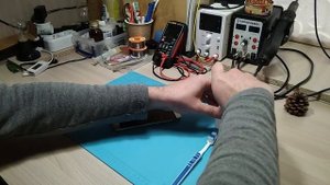 Если телефон перестал заряжаться (лайфхак)