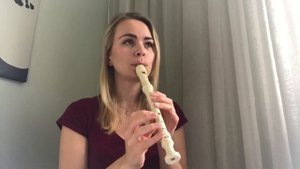 Как играть на блокфлейте "Happy Birthday"