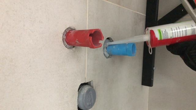 Установка сифона на накладную раковину и подключение к водоснабжению смотреть онлайн