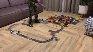 Lego duplo (Лего дупло) как собрать железную дорогу