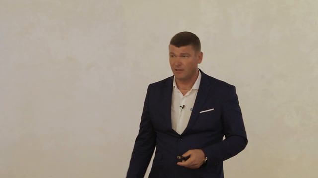 Недвижимость в Испании. Как купить готовый бизнес в Испании. Купить квартиру в Испании. Испания 202 смотреть онлайн