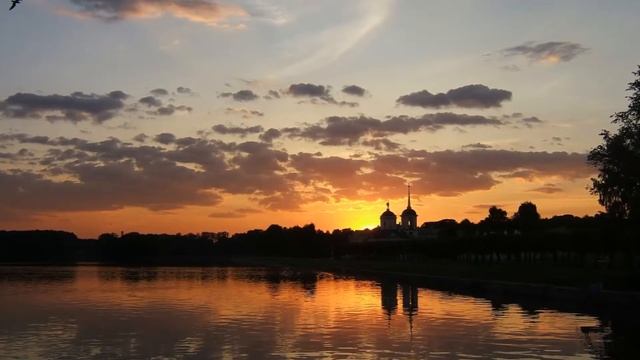 МОСКОВСКИЕ ЗАКАТЫ... (Фото Марины Колесовой (Москва) - Отдельный Показательный Оркестр МО СССР) смотреть онлайн