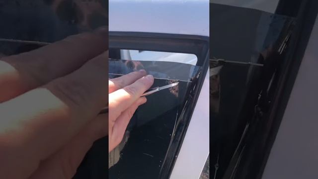 Как вырезать тонер на бока приора ?