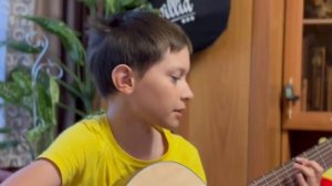 Обучаю вас играть песню sweet dreams