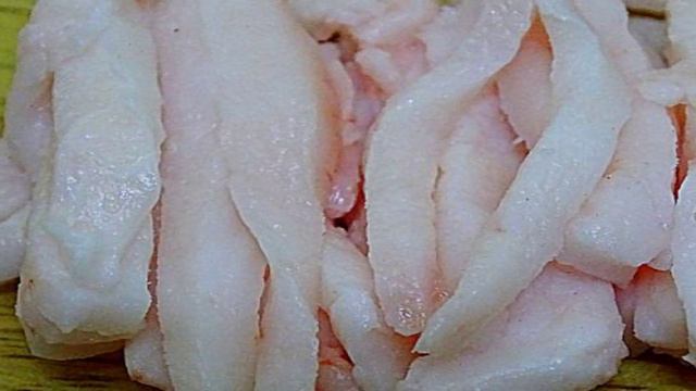 Пальчики из свинины фаршированные