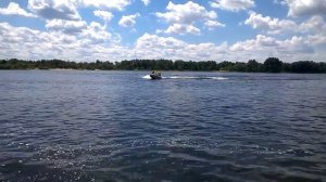 Моторная лодка "Крым" 2 движка по 25 лс 2