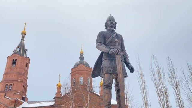 Жека-Евгений Григорьев гуляет со своей мамой по родному Кургану смотреть онлайн