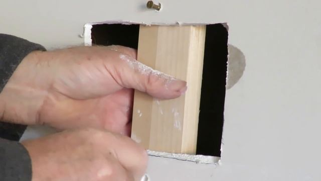 ? How to Repair Drywall and Fix a large Hole in the Plaster Wall the easy way смотреть онлайн