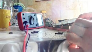 Ремонт телевизора Самсунг (Samsung) не включается,уходя в защиту.