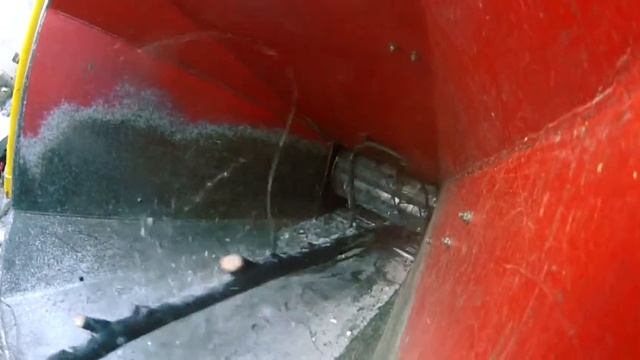SKORPION 250 Измельчитель ветвей. Удаление деревьев в городе.