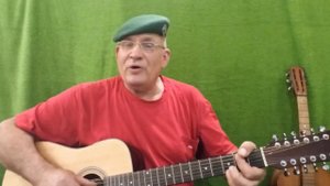 А на плечах у нас зелёные погоны